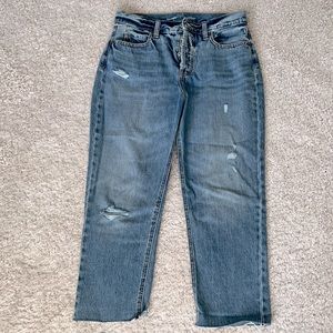 Old Navy Slouchy Straight Cropped Denim Jeans